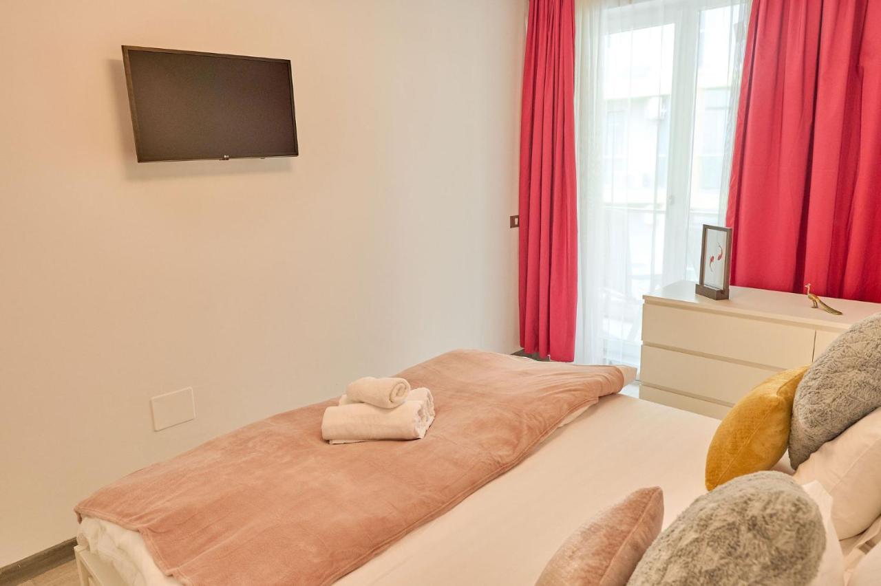 Crazy Sea View 1Br Apartment Spa Pools Resort Mamaia Esterno foto